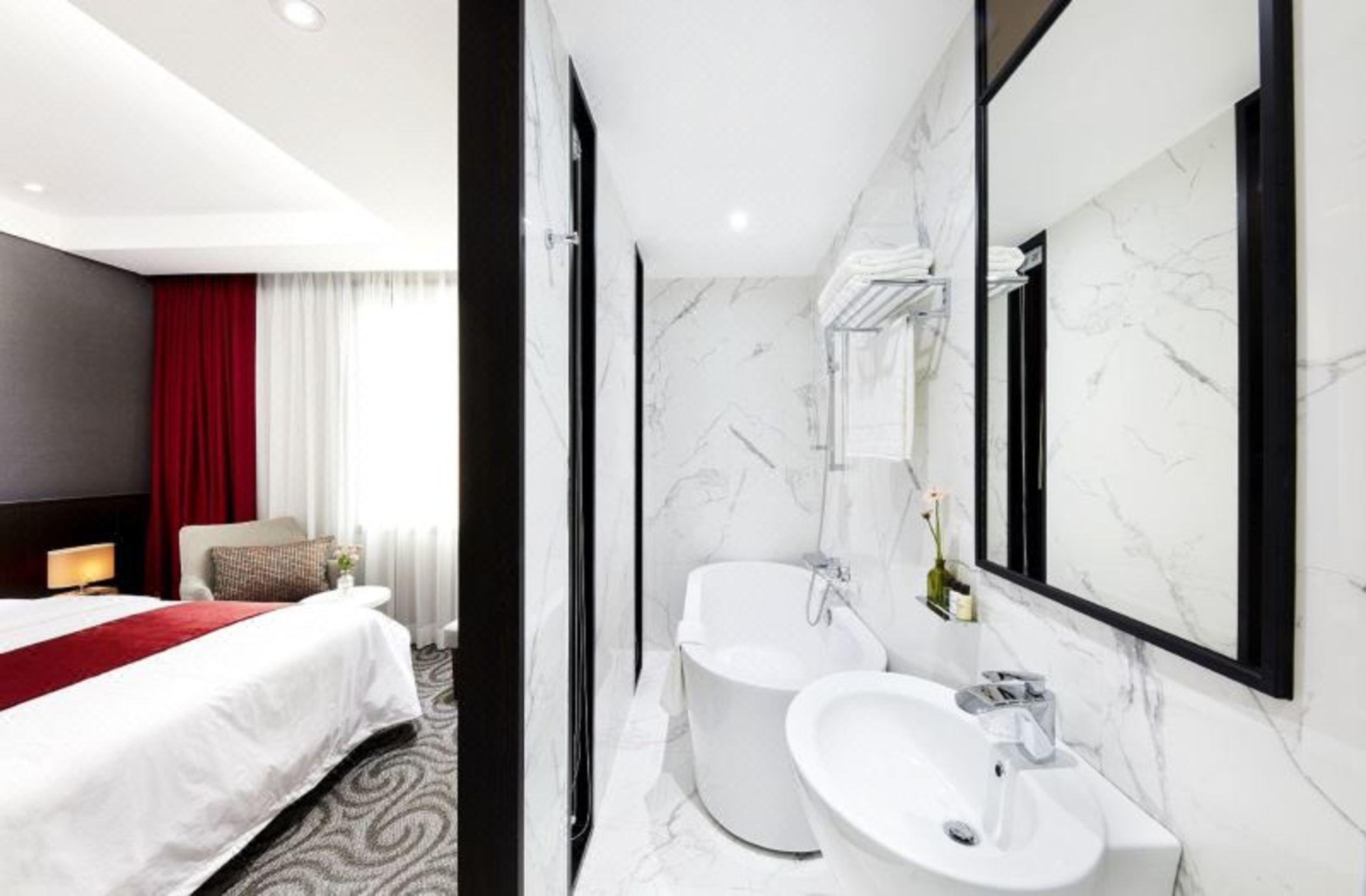 Ramada By Wyndham Yongin Hotel Kültér fotó