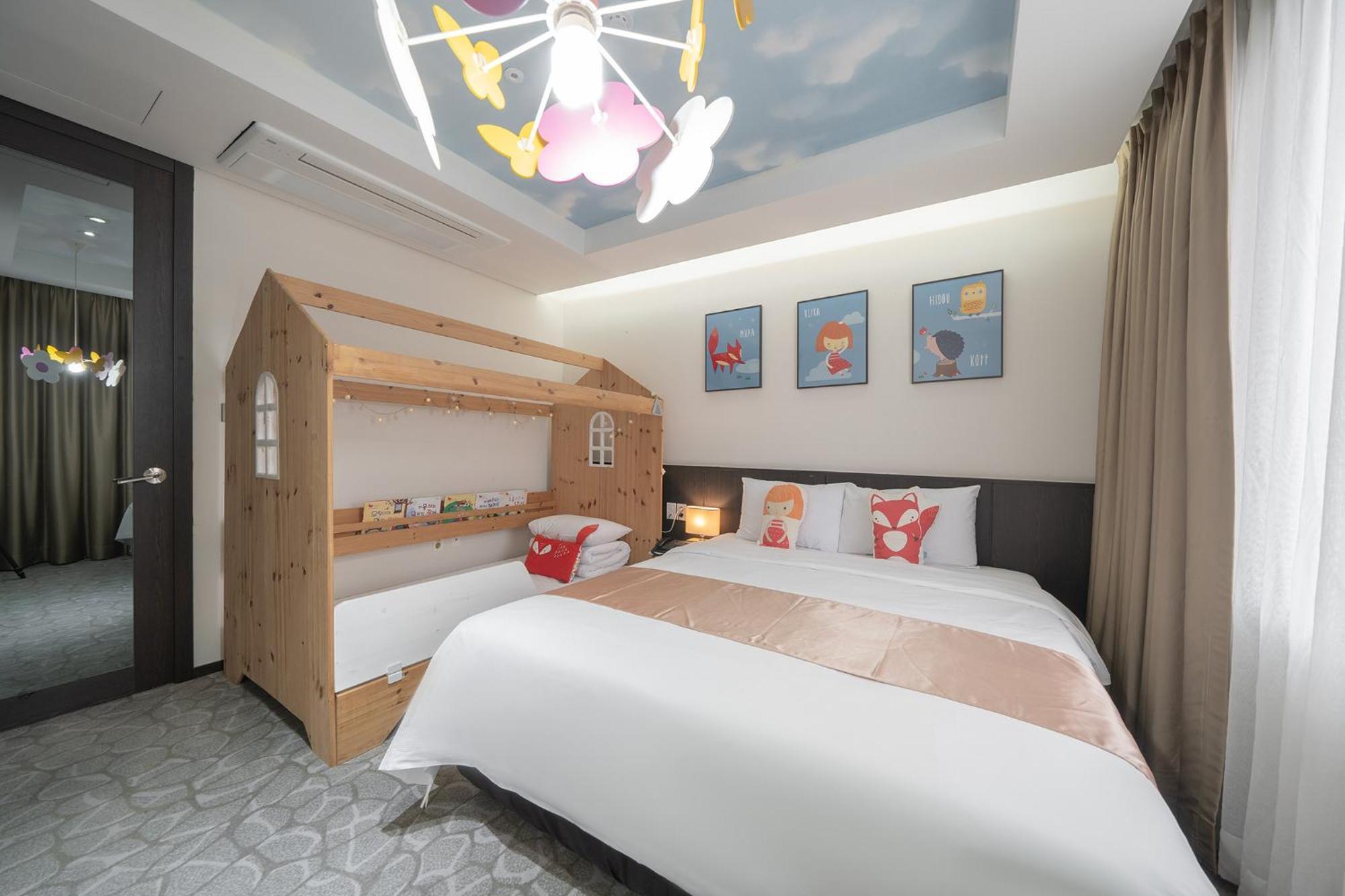Ramada By Wyndham Yongin Hotel Kültér fotó