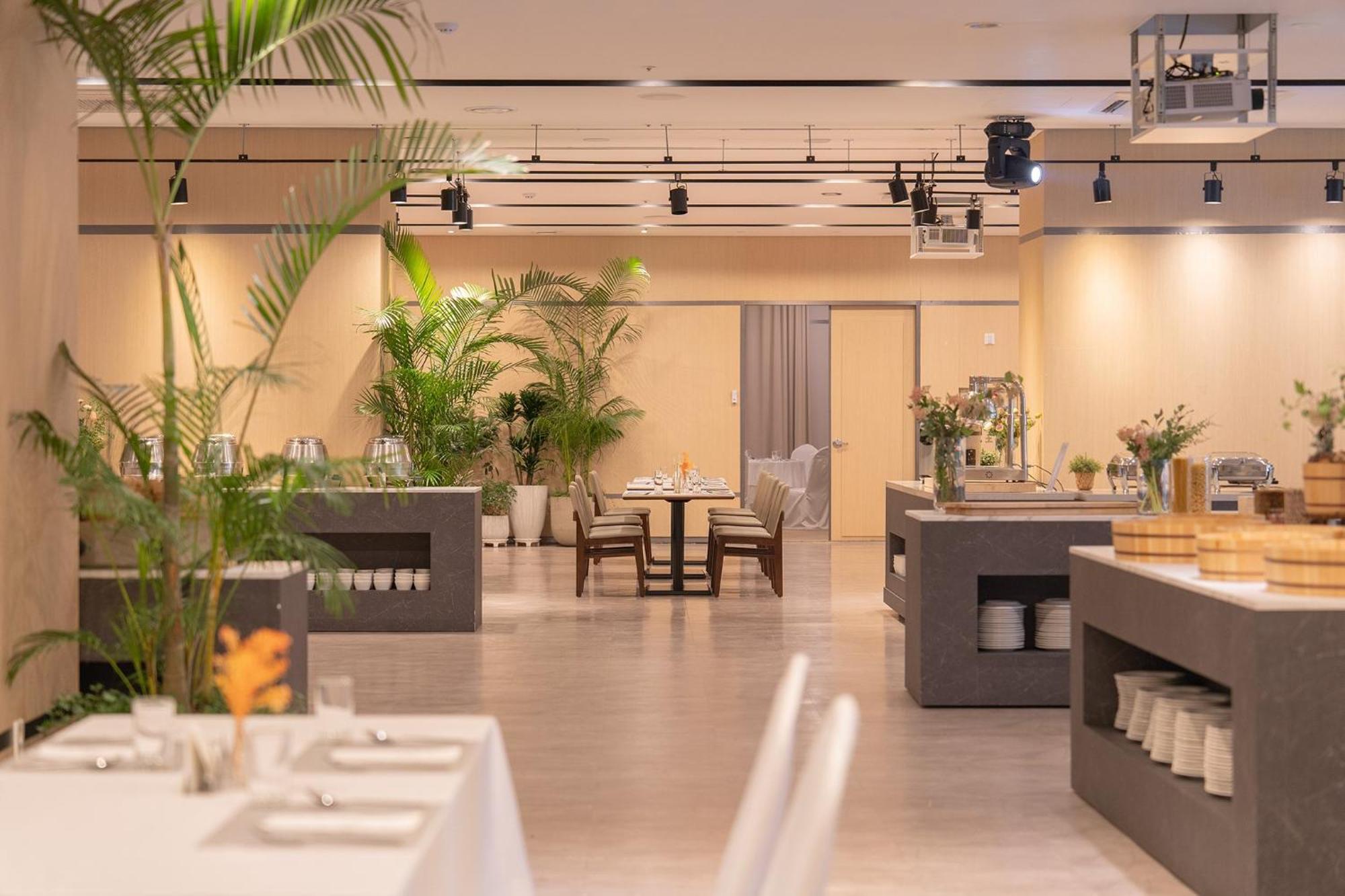 Ramada By Wyndham Yongin Hotel Kültér fotó