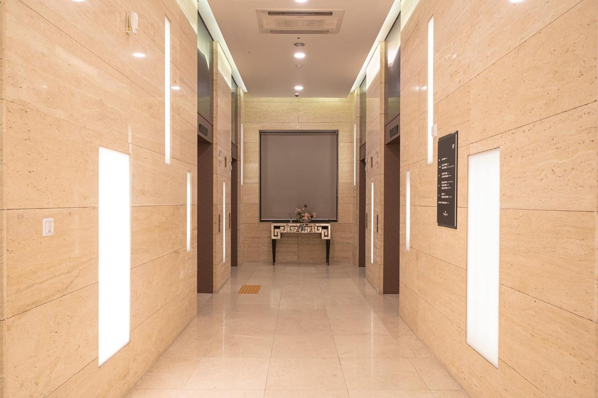 Ramada By Wyndham Yongin Hotel Kültér fotó